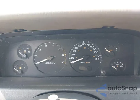 2002 Jeep Grand Cherokee Laredo из США, поврежденный, VIN 1J8GW48SX2C270339